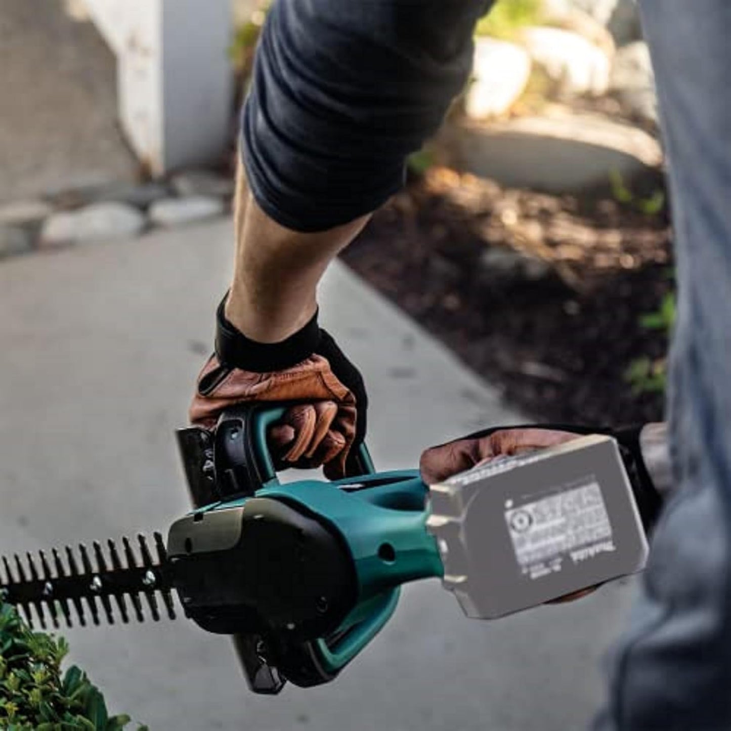 Makita DUH523Z 18V LXT Cordless Hedge Trimmer – Bare Tool