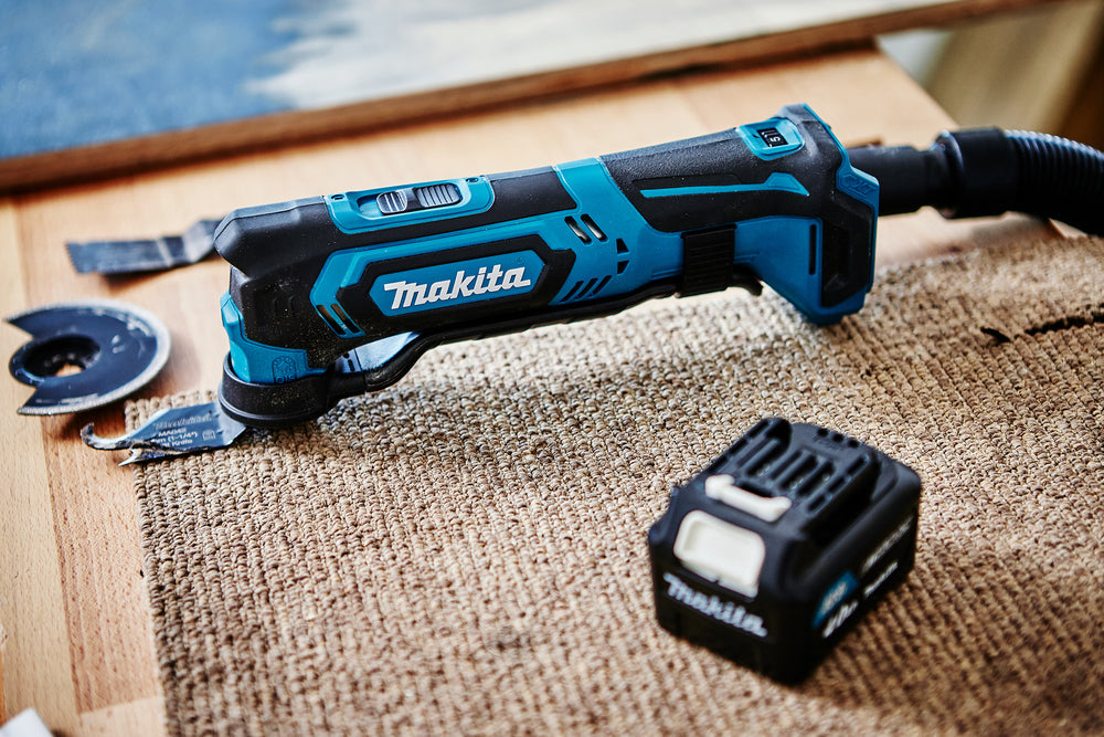 Makita TM30D 10.8V CXT Cordless Multi-Tool – Compact Oscillating Cutter (Body Only / Kit Options)